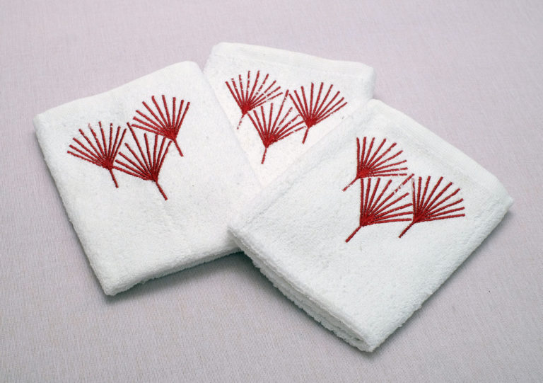 Hand Towel Burgundy Lotus EGP 30_P