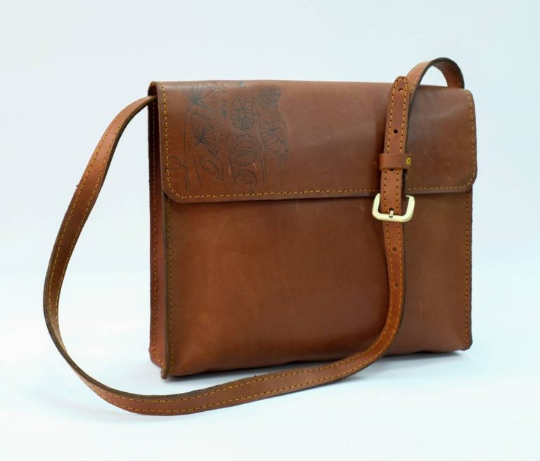 Flora Leather Cross Bag EGP 1200