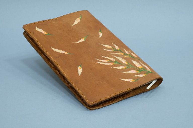 933b4f4b-f5cf-4ccb-b11b-94ff852a48b0