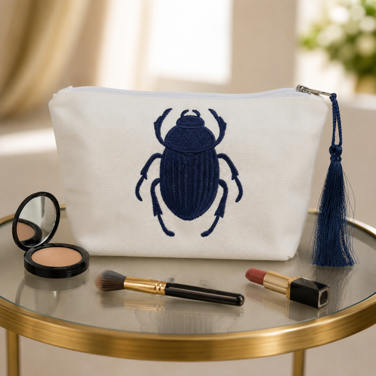 بيجGold Embroidered Scorpio Pochette 