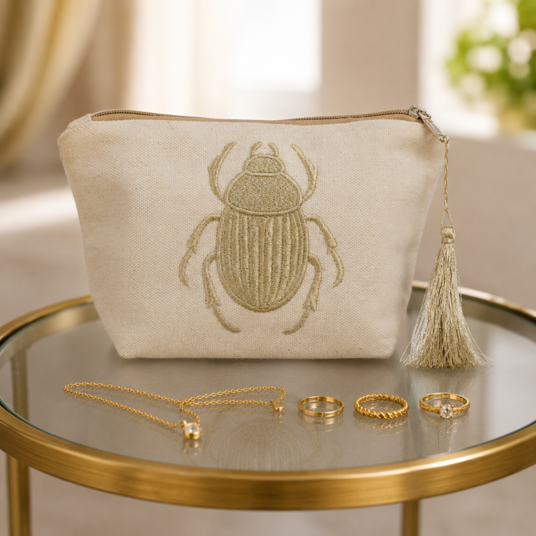 بيجGold Embroidered Scorpio Pochette 